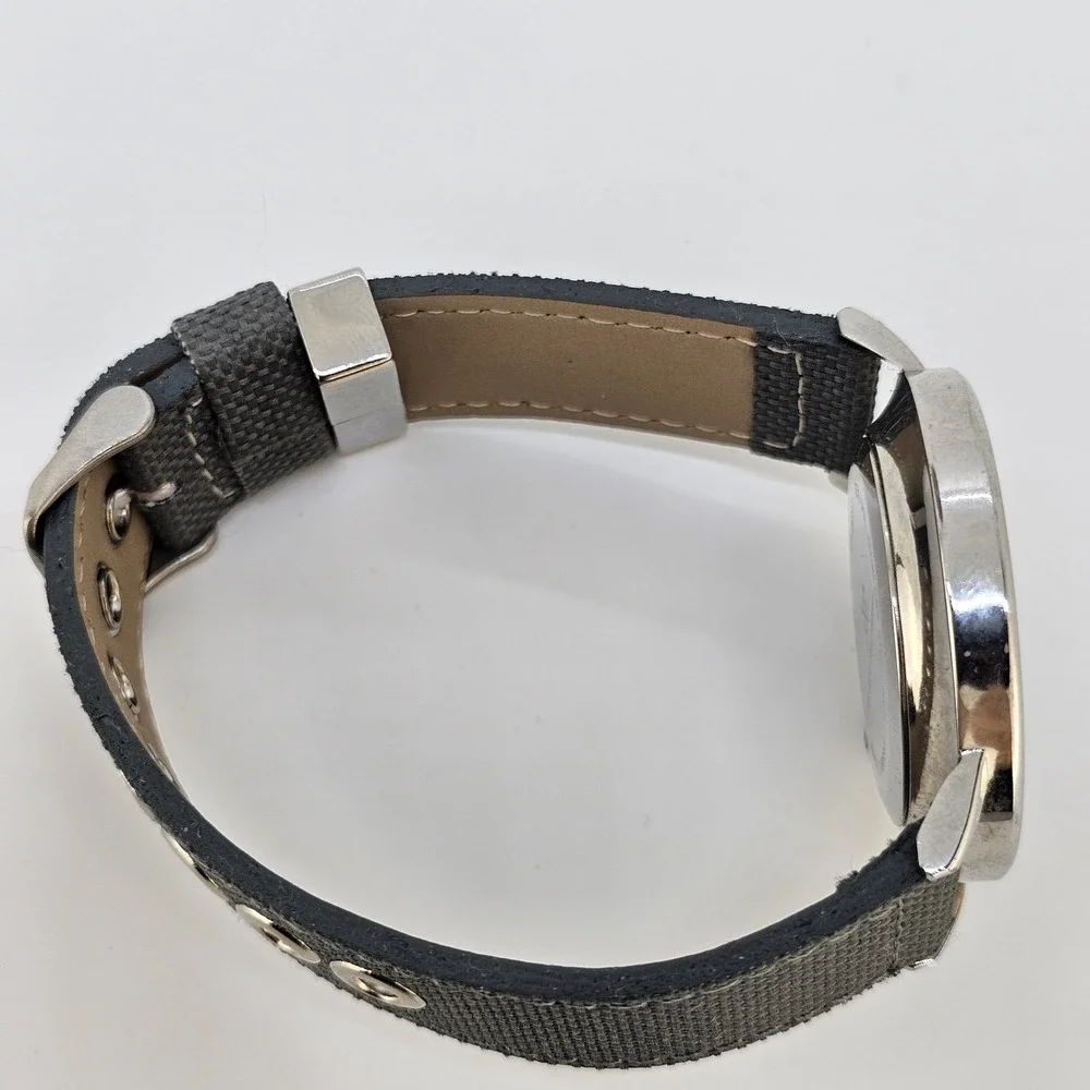 Men Analog Watch 41MM White Dial Date Gray Canvas Faux Leather Bands New Battery